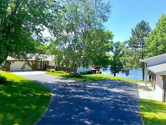 3rd image of 20436 Ann River Dr