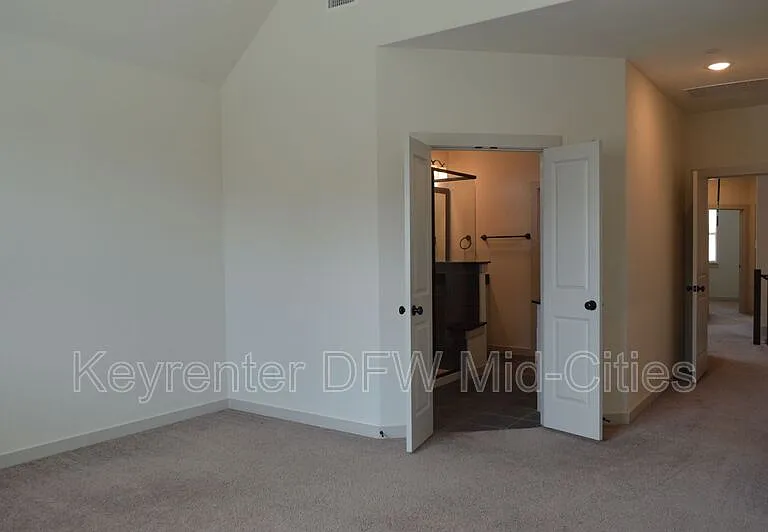 622 Cobblestone Ln — Photo 17