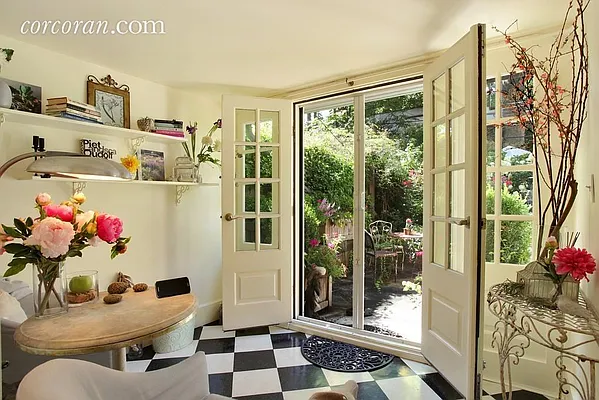 Rented by Corcoran | media 20