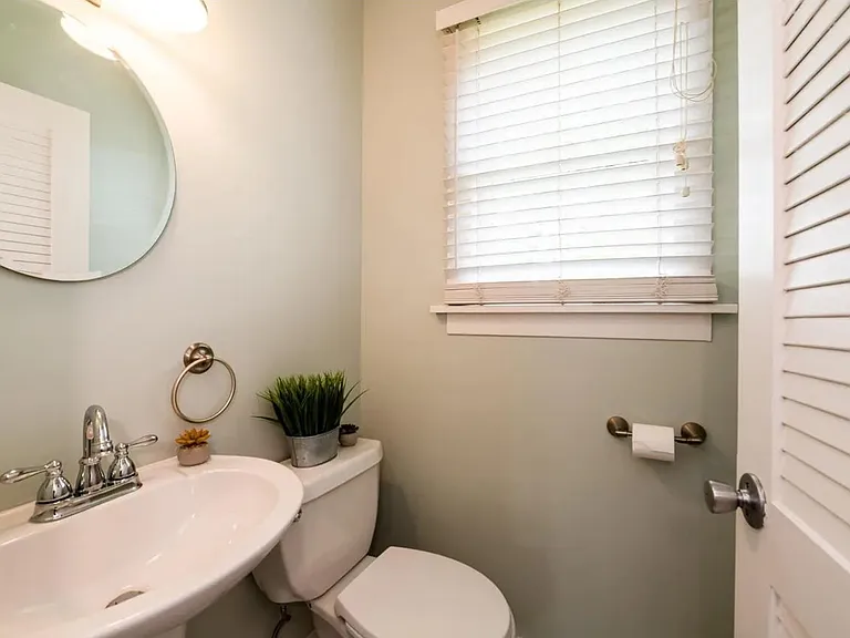 1618 Niles Ave — Photo 11