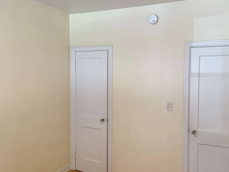 36 Grant St — Photo 7