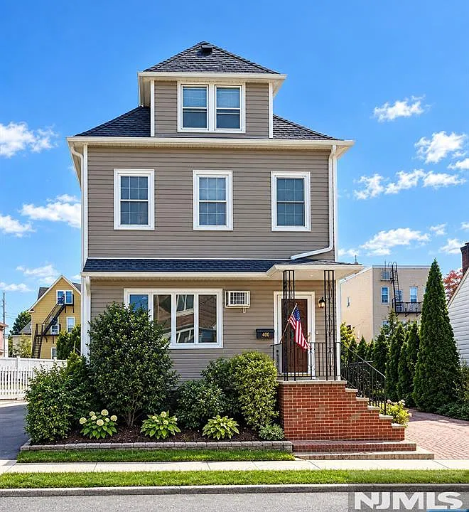 400 Madeline Ave