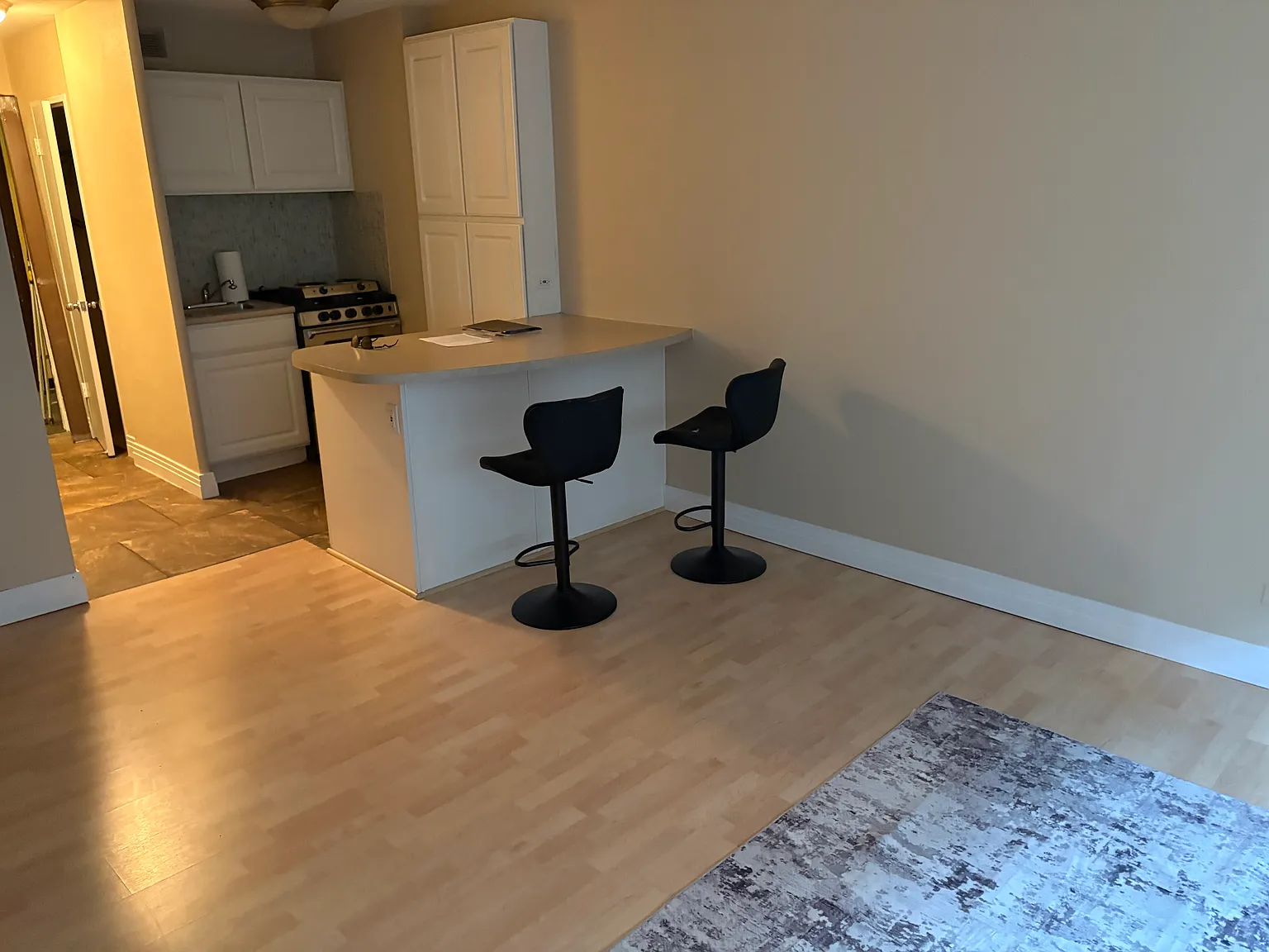 1196 N Grant St — Photo 2