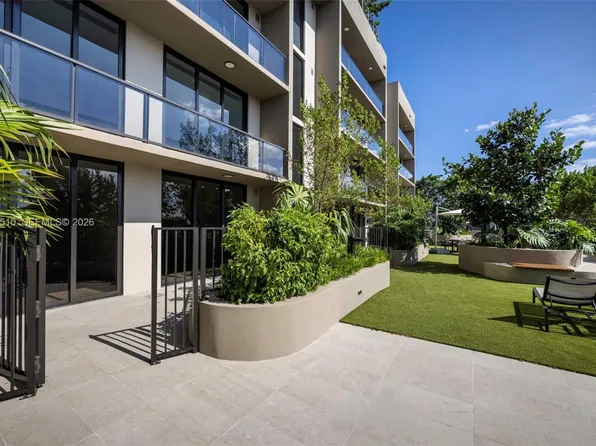 3034 Oak Ave #203, Miami, FL 33133