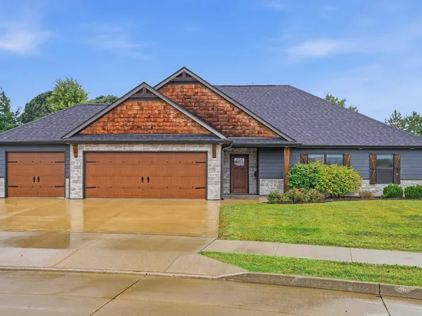 608 Corsair Ct, Columbia, MO 65203