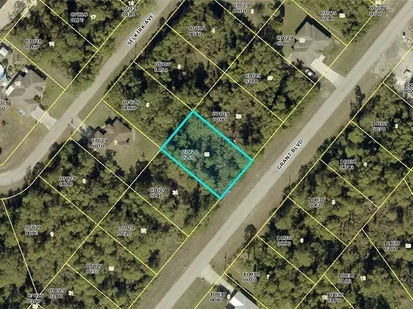 963 Grant Blvd, Lehigh Acres, FL 33974