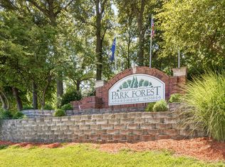 5589 Harlan Sq, Saint Louis, MO 63123