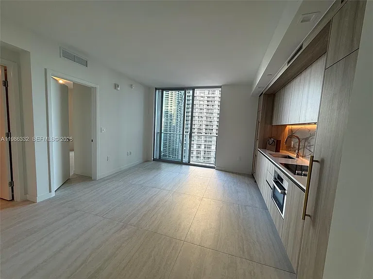 77 SE 5th St #2015 — Photo 11