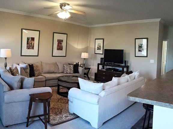 4th image of 285 Rachel Dr
