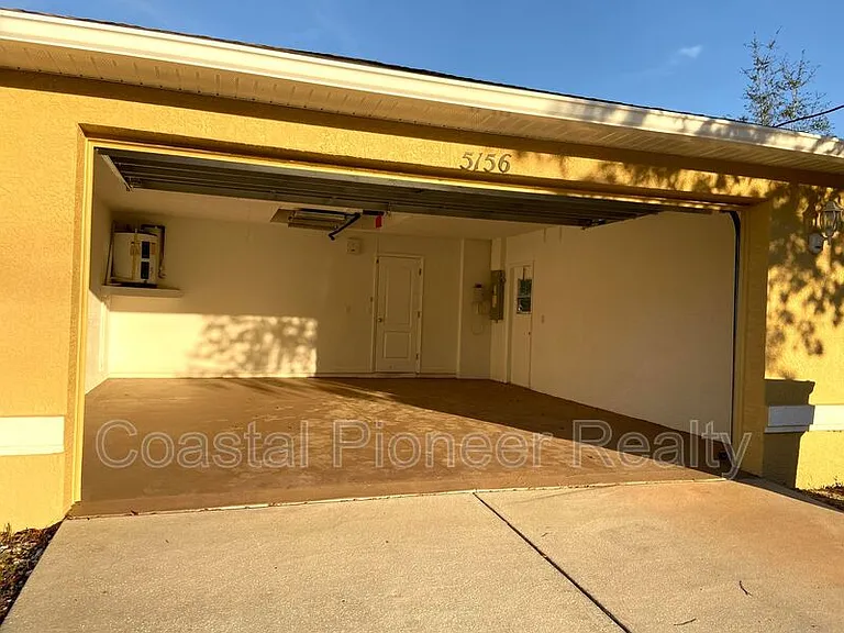 5156 Florentine Ct — Photo 27