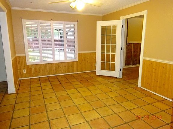 2nd image of 2101 NW Avenue D