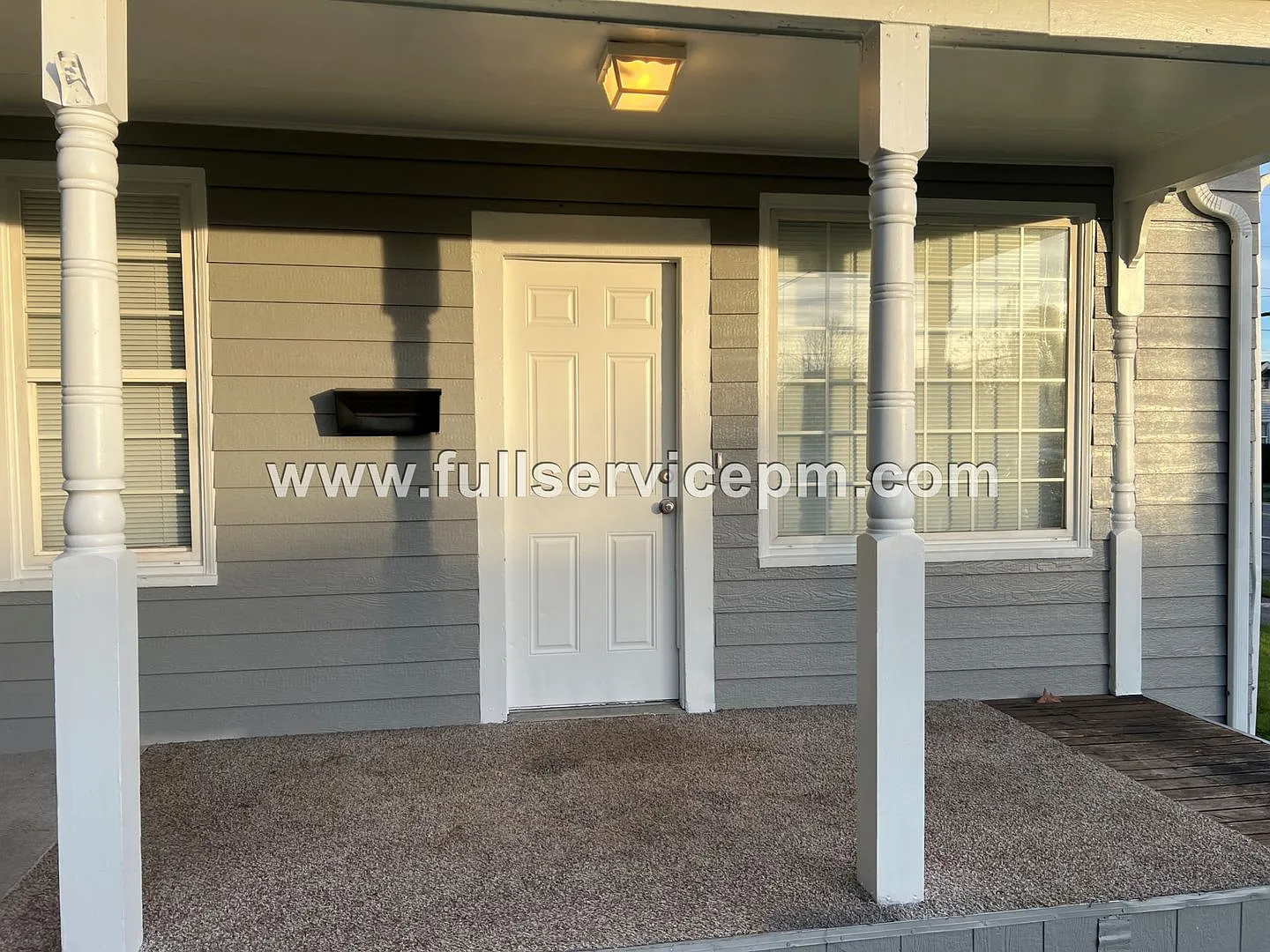 Old World charm meets modern convenience in this cute, updated house — Photo 2