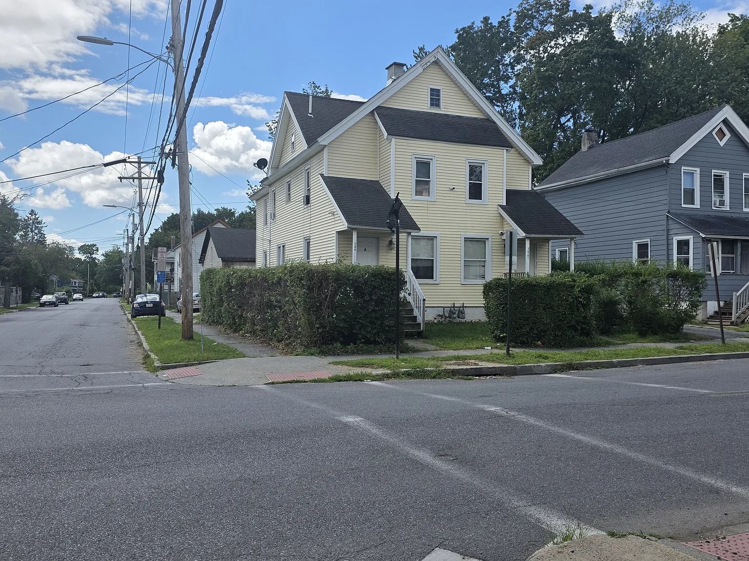 3 bed, 1500 sqft, $2,250 — Photo 3