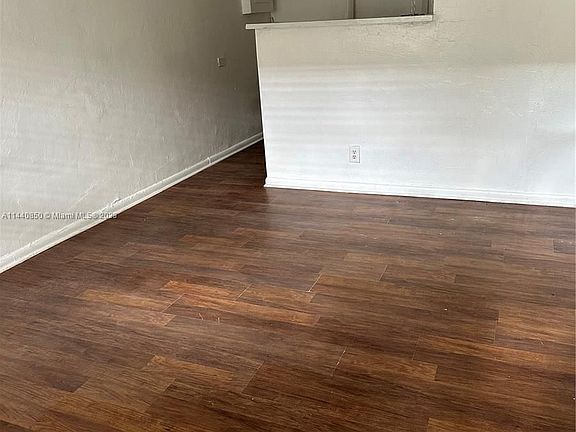 2nd image of 519 NW 8th Ave APT 7