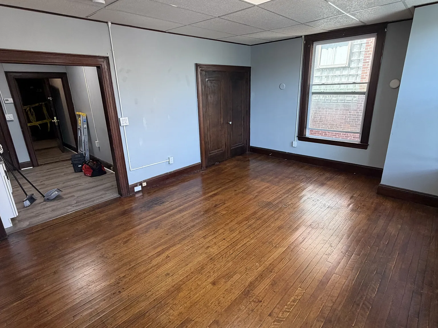 39-51 Main St - 39-24 — Photo 3