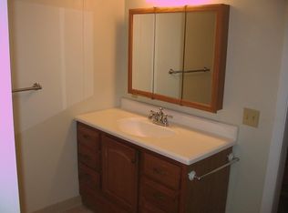 185 Old Mill Rd, Shrewsbury, MA 01545