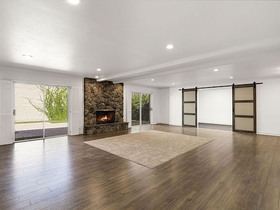 5th image of 14012 N Del Webb Blvd