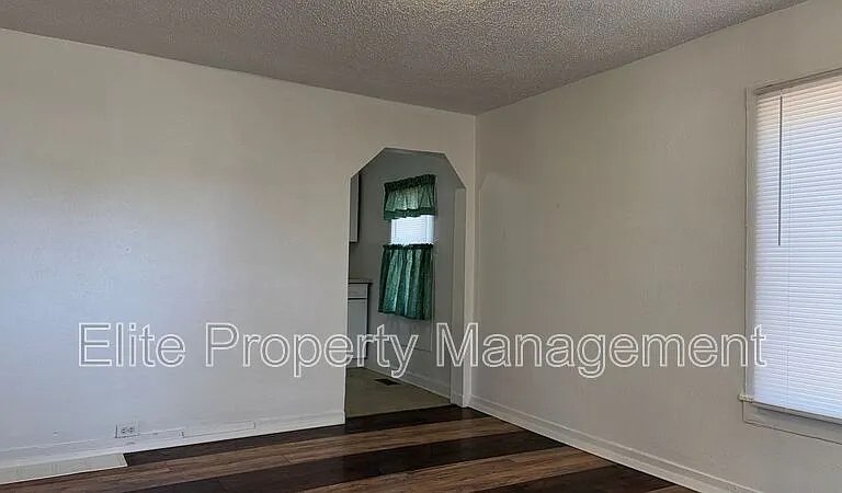505 Orange St — Photo 5