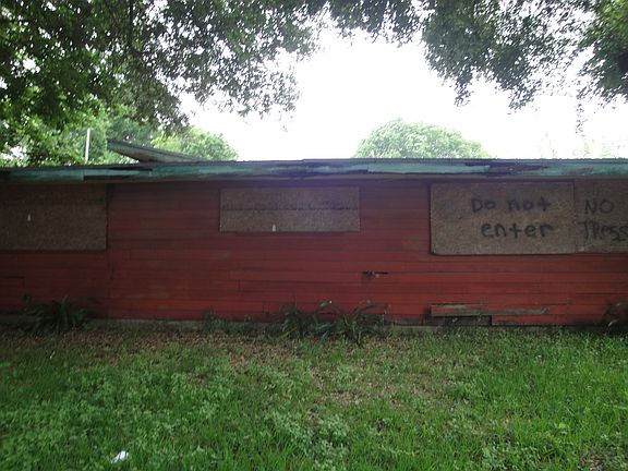 5th image of 3570 Rosewood St
