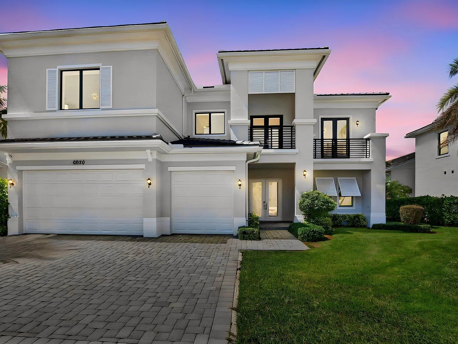 5 bed, 5.5 bath, 4662 sqft, $23,900 — Photo 2