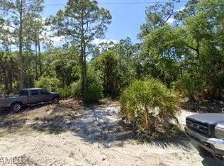 1513 Palmetto Ave, Lehigh Acres, FL 33972