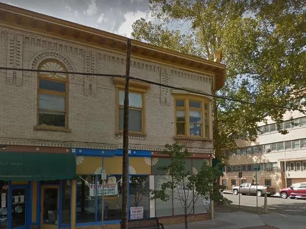 2 bed, 1.0 bath, $900, 117 N 5th St #10, Canon City, CO 81212