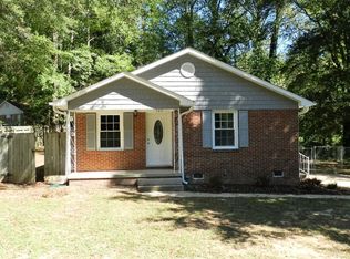 103 Robinhood Dr, Gaffney, SC 29340