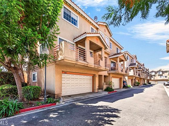 2nd image of 14099 Lemoli Ave