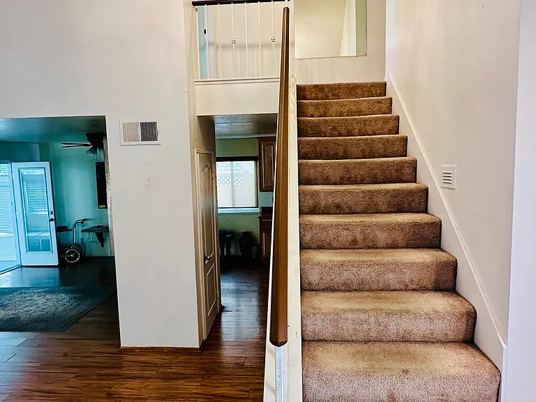 Alencon Dr — Photo 18