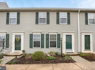 6312 Darlington Dr, Harrisburg, PA 17112