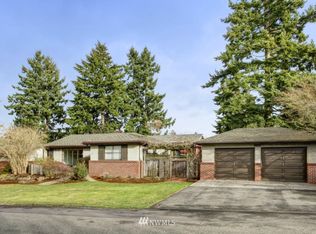 9904 39th Ave SW, Seattle, WA 98136