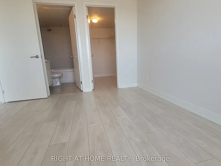 6 Sonic Way #703 — Photo 12
