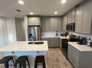 340 Smugglers Way, Apopka, FL 32712