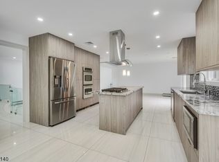 48 Norwood Rd, Springfield, NJ 07081