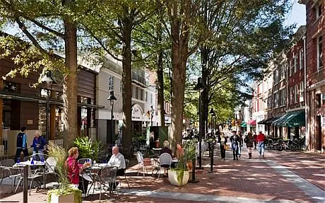 Walk downtown in 20 minutes.