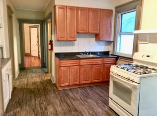 937 Grove St FLOOR 2, Irvington, NJ 07111