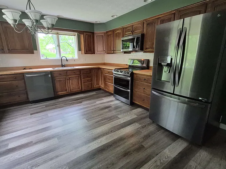 6881 Walnut Creek Ct — Photo 11