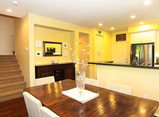 843 E Mountain Way, Azusa, CA 91702