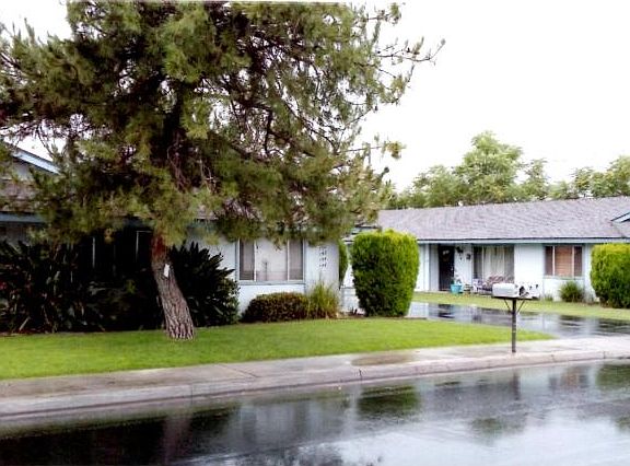 2nd image of 744 S Jordan Ave