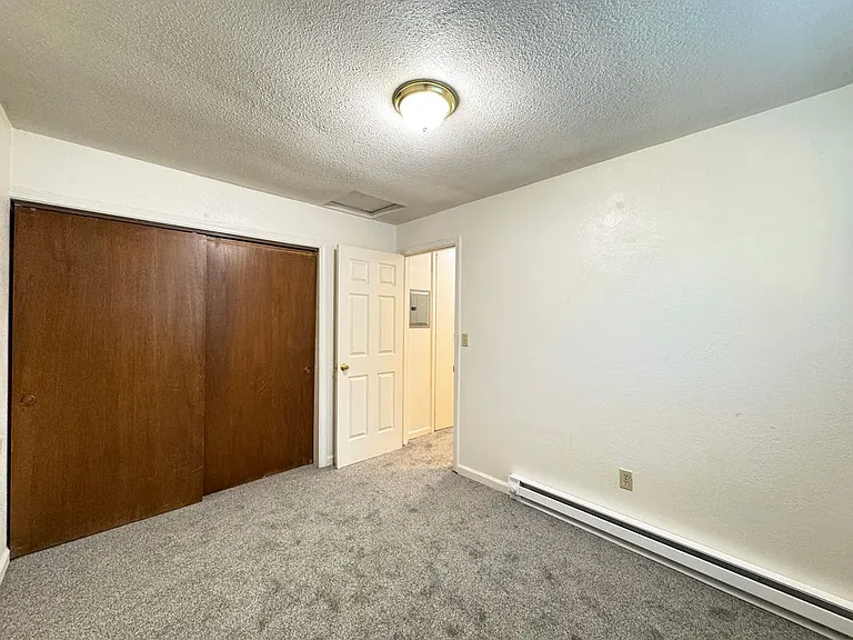 2148 Primrose Dr #6 — Photo 15