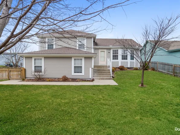 11322 N Nashua Dr, Kansas City, MO 64155