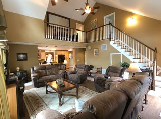 1199 Woods Rd, Germantown, NY 12526