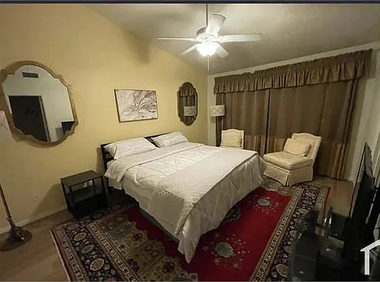 6334 W Potter Dr — Photo 1