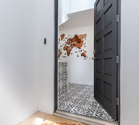 3rd image of 508 Pier Ave APT 4