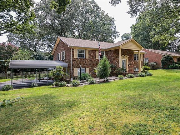 5th image of 4501 Haymarket Ln