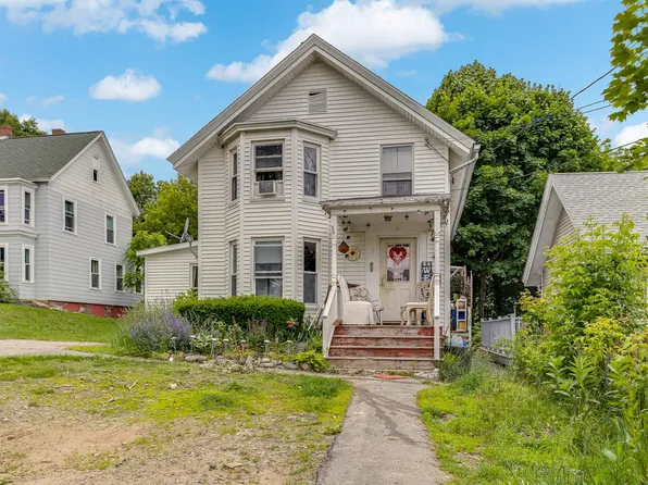 8 Myrtle Street, Somersworth, NH 03878