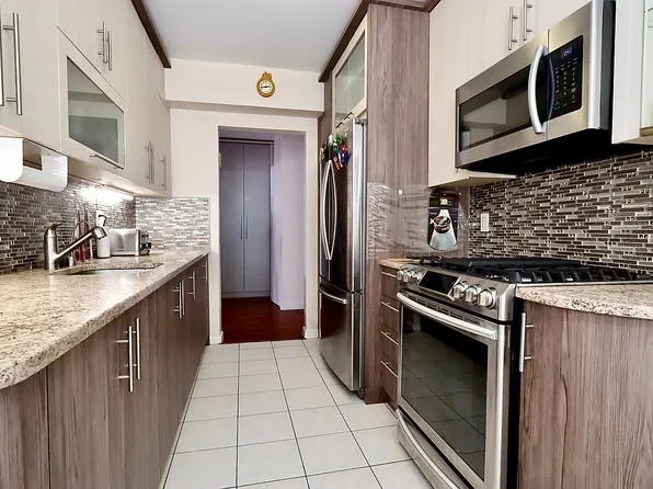 2250 Benson Ave #5G, Brooklyn, NY 11214