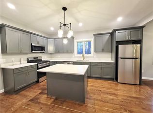 890 River Ave, Providence, RI 02908