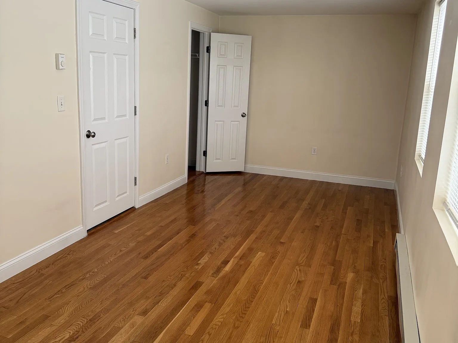 1 bed, 1.0 bath, $2,350 — Photo 4