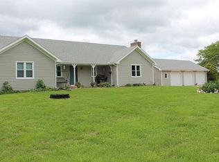 11373 33rd St, Perry, KS 66073